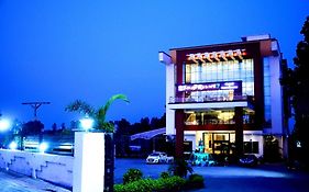 Taraji Resort Ayodhya 3*
